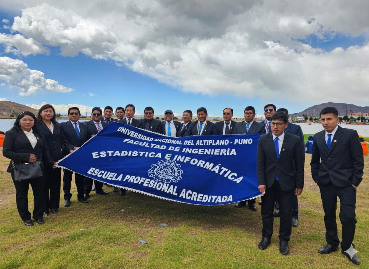 Desfile por los 169 años de la UNA Puno
