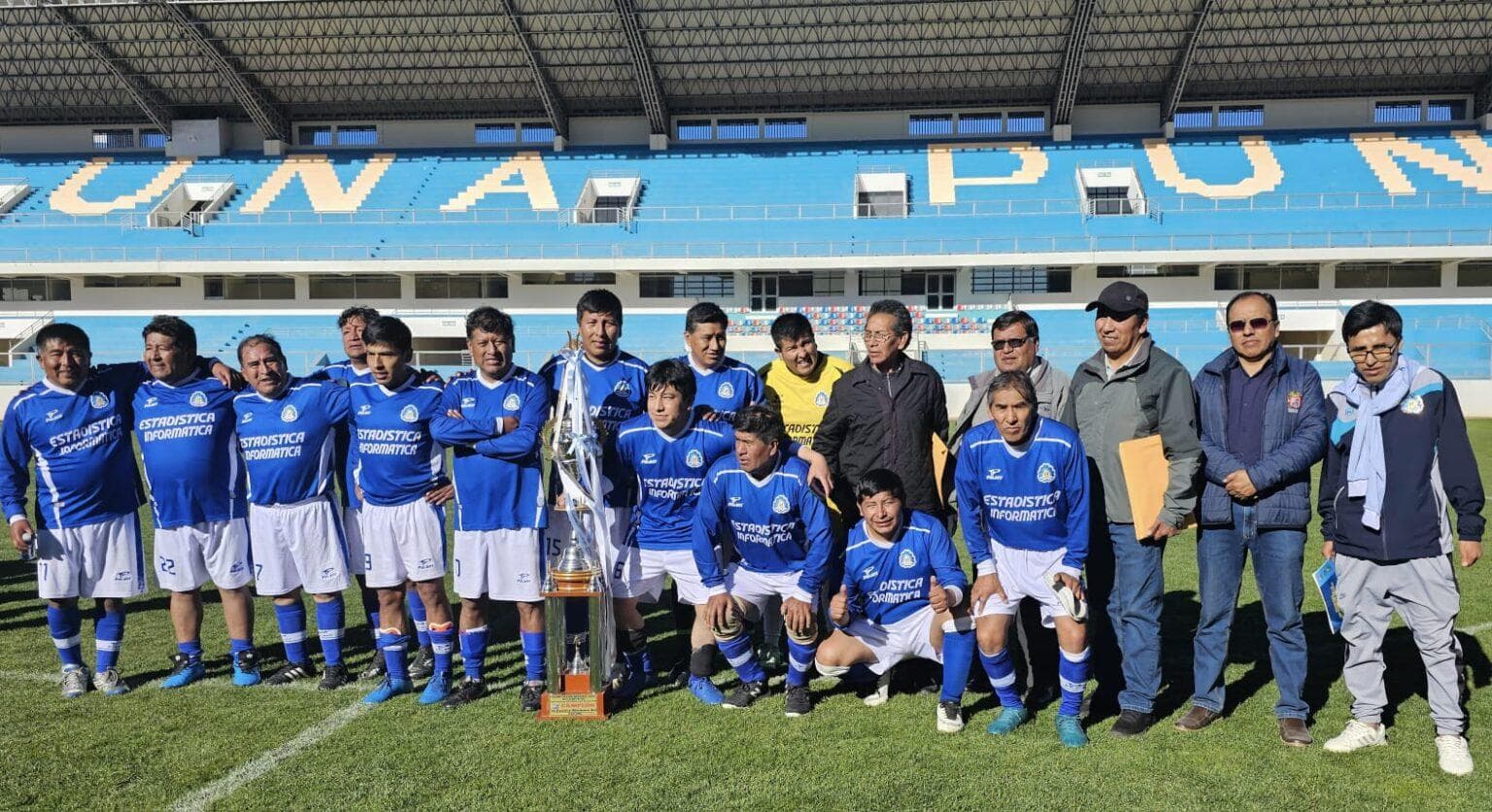 Equipo campeón del torneo relámpago